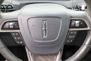 Lincoln Nautilus 2019 AWD Reserve 4dr SUV