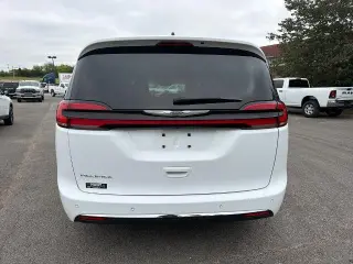 Chrysler Pacifica 2025 Select 4dr Mini-Van