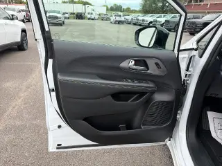 Chrysler Pacifica 2025 Select 4dr Mini-Van