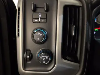 GMC Sierra 2500HD 2017 4x4 SLE 4dr Cabina Doble LB