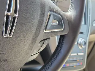 Lincoln MKC 2017 AWD Reserve 4dr SUV