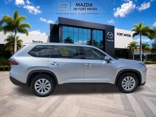 Toyota Grand Highlander 2025 XLE 4dr SUV