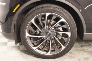 Lincoln Aviator 2022 AWD Reserve 4dr SUV