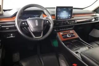 Lincoln Aviator 2022 AWD Reserve 4dr SUV