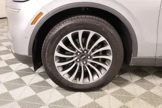 Lincoln Aviator 2022 AWD Reserve 4dr SUV