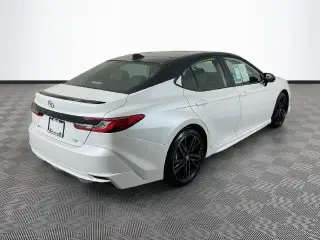 Toyota Camry 2026 SE 4dr Sedan
