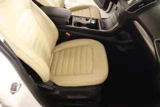 Ford Edge 2020 SEL 4dr Crossover