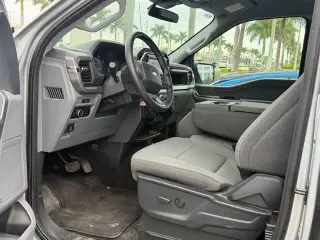 Ford F-150 2025 4x4 XLT 4dr SuperCrew 5.5 ft. SB