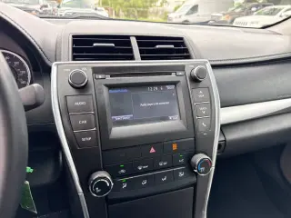 Toyota Camry 2017 SE 4p Sedán