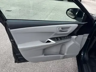Toyota Camry 2017 SE 4p Sedán