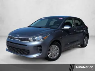 Kia Rio 5-Puerta 2019 S 4p Vagón