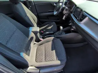 Kia Rio 5-Puerta 2019 S 4p Vagón