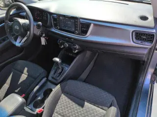 Kia Rio 5-Puerta 2019 S 4p Vagón