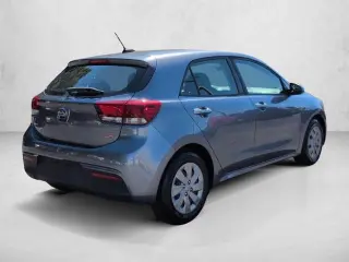 Kia Rio 5-Puerta 2019 S 4p Vagón