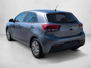 Kia Rio 5-Puerta 2019 S 4p Vagón