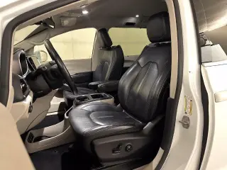 Chrysler Pacifica 2021 Touring L 4dr Mini-Van