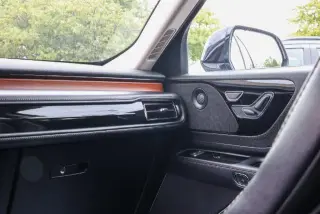 Lincoln Aviator 2020 AWD Reserve 4dr SUV