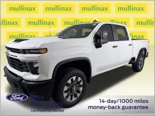 Chevrolet Silverado 2500HD 2024 4x4 Custom 4dr Crew Cab LB