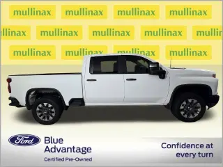 Chevrolet Silverado 2500HD 2024 4x4 Custom 4dr Crew Cab LB