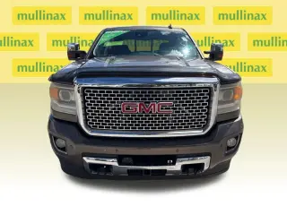 GMC Sierra 2500HD 2015 4x4 Denali 4dr Crew Cab SB