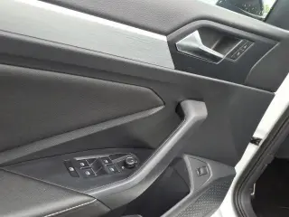 Volkswagen Jetta 2025 Sport 4p Sedan