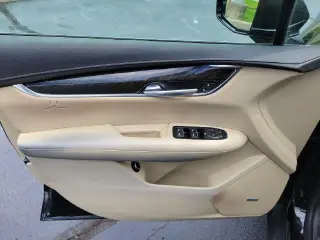 Cadillac XT5 2019 4dr SUV