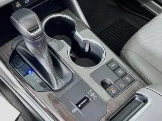 Toyota Highlander Hybrid 2023 AWD Platinum 4p SUV