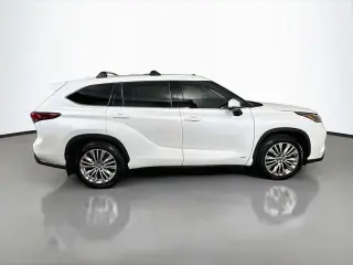 Toyota Highlander Hybrid 2023 AWD Platinum 4p SUV