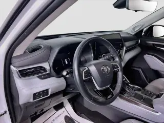 Toyota Highlander Hybrid 2023 AWD Platinum 4p SUV
