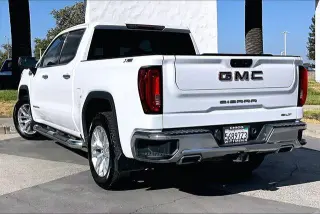 GMC Sierra 1500 2019 4x4 SLT 4p. Cabina de Tripulación 5.8 ft. SB