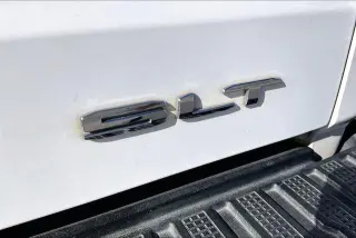GMC Sierra 1500 2019 4x4 SLT 4p. Cabina de Tripulación 5.8 ft. SB