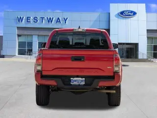 Toyota Tacoma 2021 4x2 TRD Sport 4p Doble Cab 5.0 ft CB