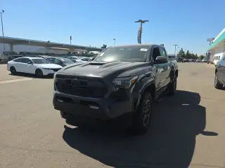 Toyota Tacoma 2025 4x4 TRD Sport 4p Puerta Doble Cabina 6.1 ft LB