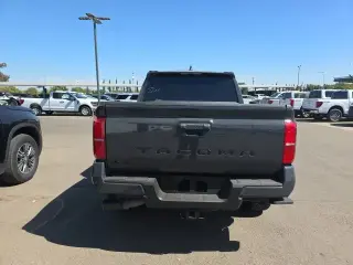 Toyota Tacoma 2025 4x4 TRD Sport 4p Puerta Doble Cabina 6.1 ft LB