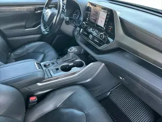 Toyota Highlander 2020 AWD Limited 4dr SUV