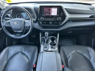 Toyota Highlander 2020 AWD Limited 4dr SUV