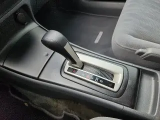 Honda Civic 2005 LX 4p Sedan con bolsas de aire frontales