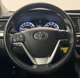 Toyota Highlander 2015 AWD LE 4dr SUV
