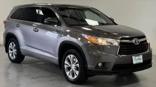 Toyota Highlander 2015 AWD LE 4dr SUV