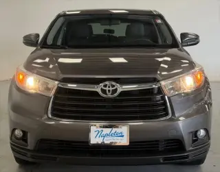 Toyota Highlander 2015 AWD LE 4dr SUV
