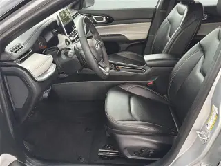 Jeep Compass 2026 4x4 Limited Altitude SUV de 4 puertas