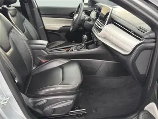 Jeep Compass 2026 4x4 Limited Altitude SUV de 4 puertas