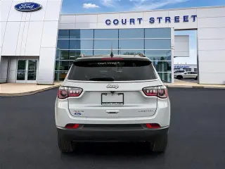 Jeep Compass 2026 4x4 Limited Altitude SUV de 4 puertas