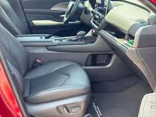 Toyota Grand Highlander Hybrid 2024 XLE 4dr SUV