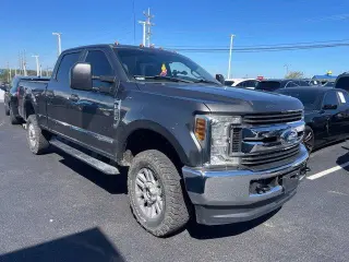 Ford F-250 Super Duty 2019 4x4 XL 4dr Crew Cab 6.8 ft. CB Pickup