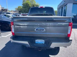 Ford F-250 Super Duty 2019 4x4 XL 4dr Crew Cab 6.8 ft. CB Pickup