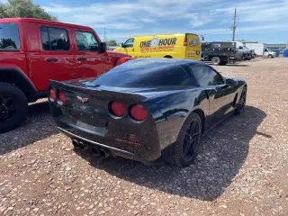 Chevrolet Corvette 2005 2dr Coupe