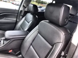 GMC Acadia 2023 4x4 SLT 4p SUV