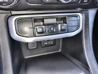GMC Acadia 2023 4x4 SLT 4p SUV