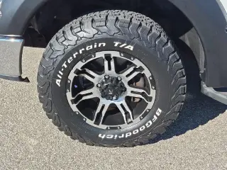 Ford F-150 2006 XLT 4dr SuperCrew 4WD Estilo lateral 5.5 ft. SB